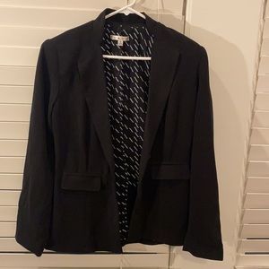 SHIPS FREE! Cabi Blazer